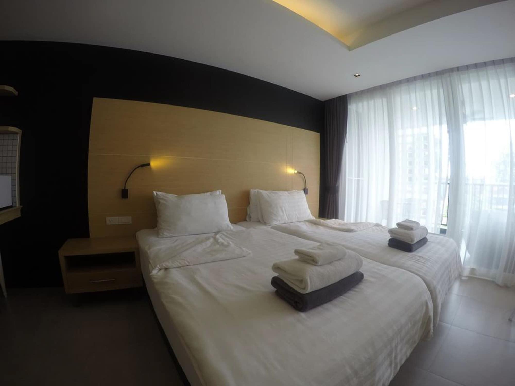 Vivace Hotel Kamala-part Kültér fotó